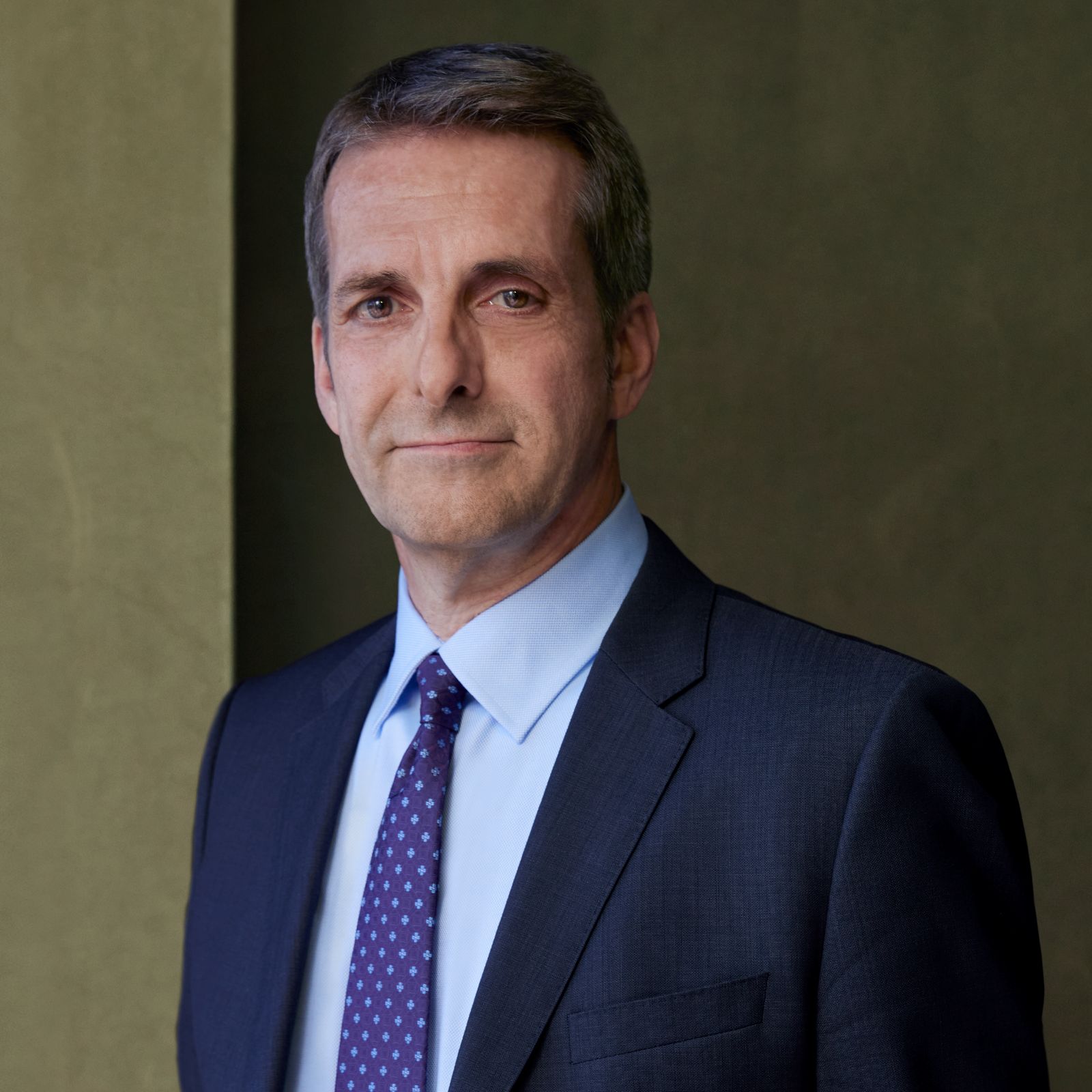 Robert J. Sunderland