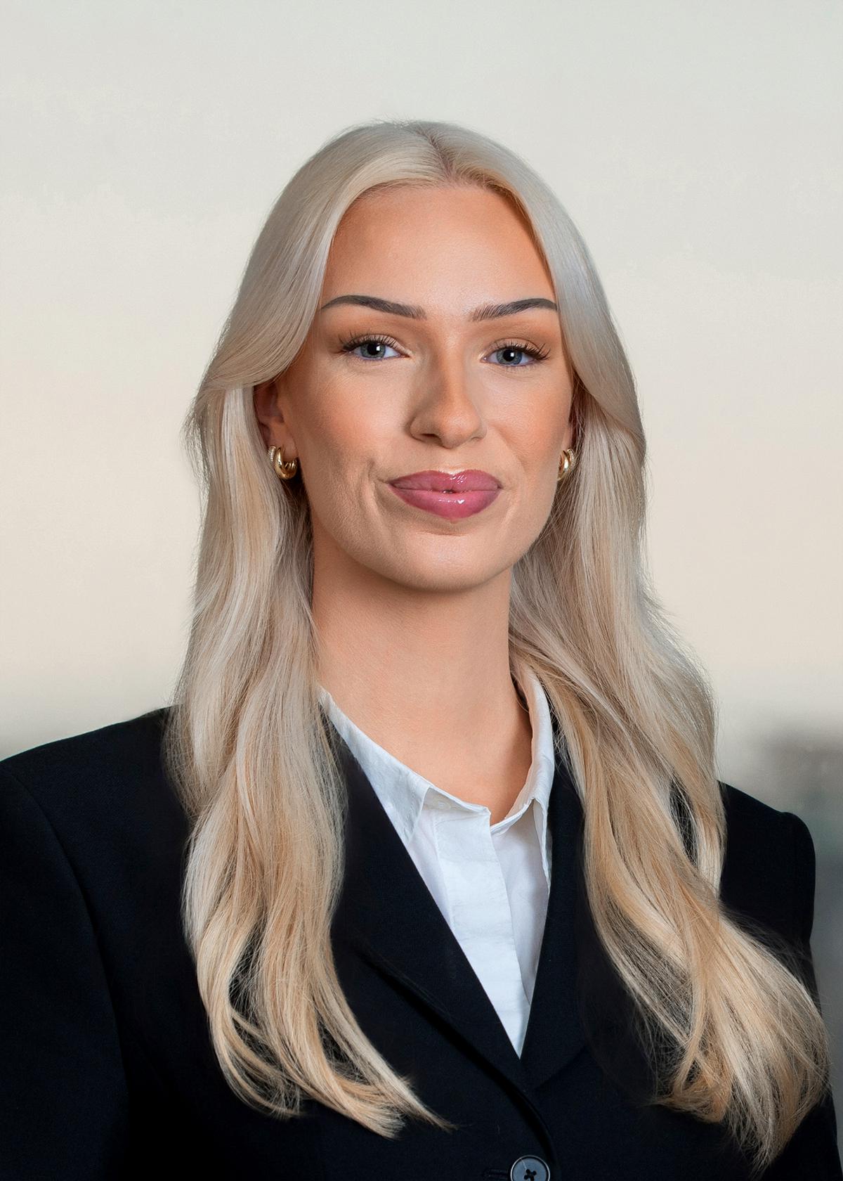 Lioba Bakker