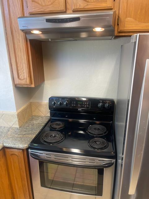 8667 Mariners Dr Apt 57, Stockton, CA 95219 photo 9