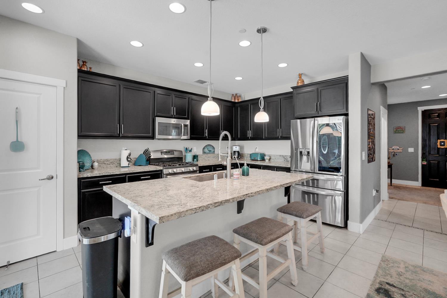 1164 Academy Dr, Lathrop, CA 95330 photo 8