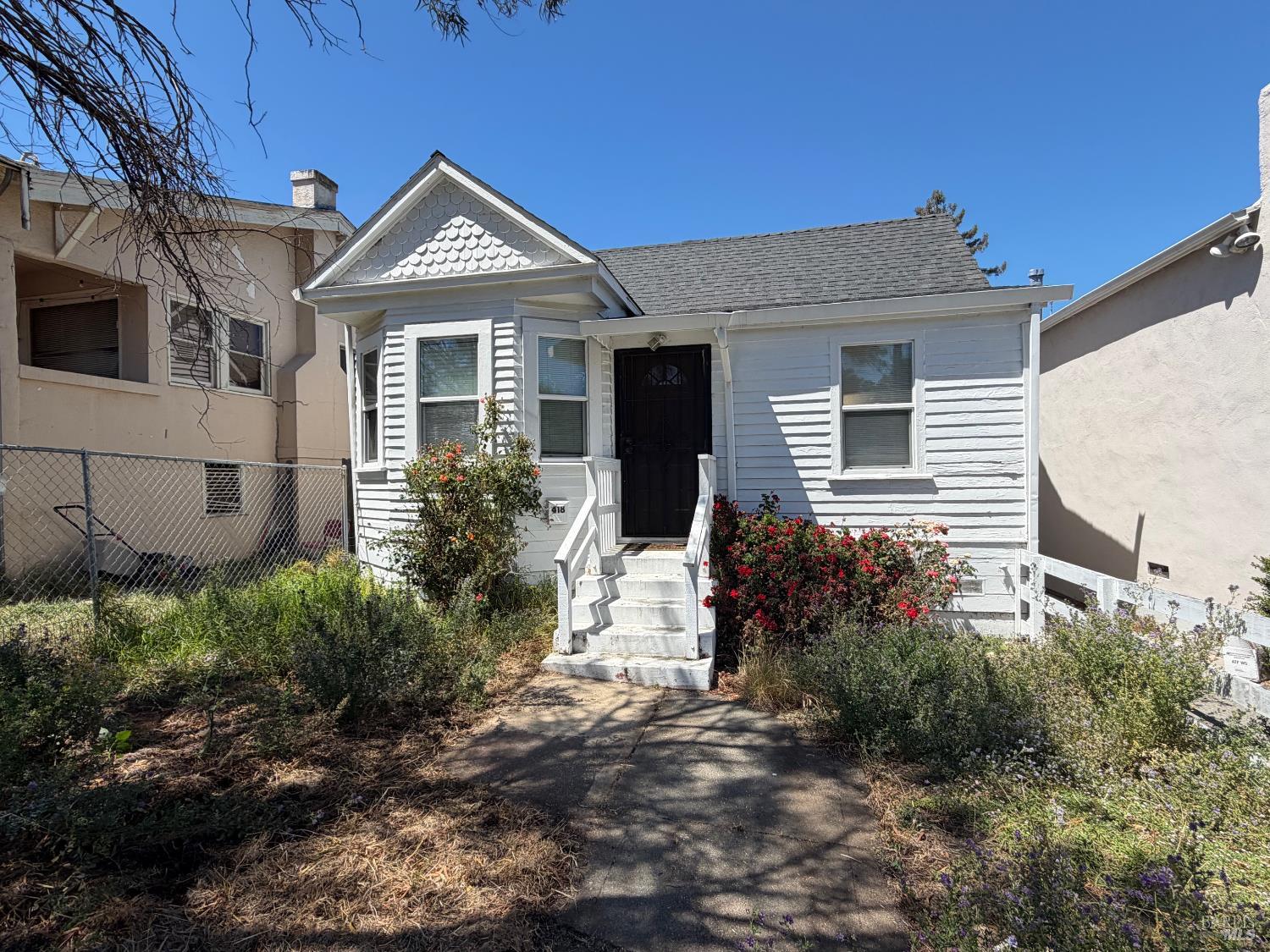 418 Louisiana St, Vallejo, CA 94590