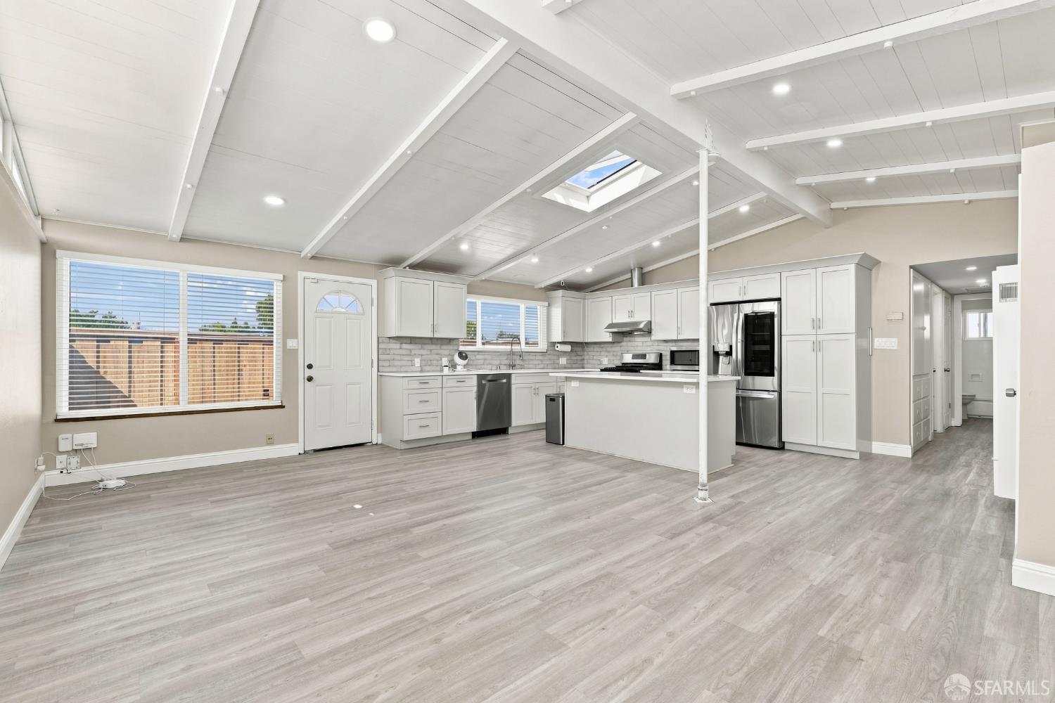 27565 Verona Ave, Hayward, CA 94545 photo 2