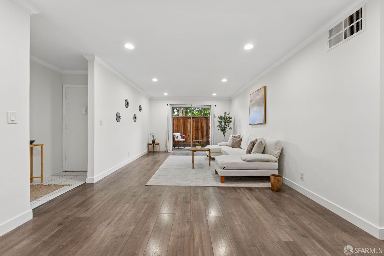 247 N Capitol Ave Unit 106, San Jose, CA 95127 photo 2