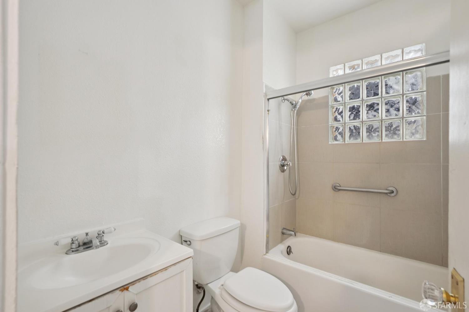 1362 Palou Ave, San Francisco, CA 94124 photo 28
