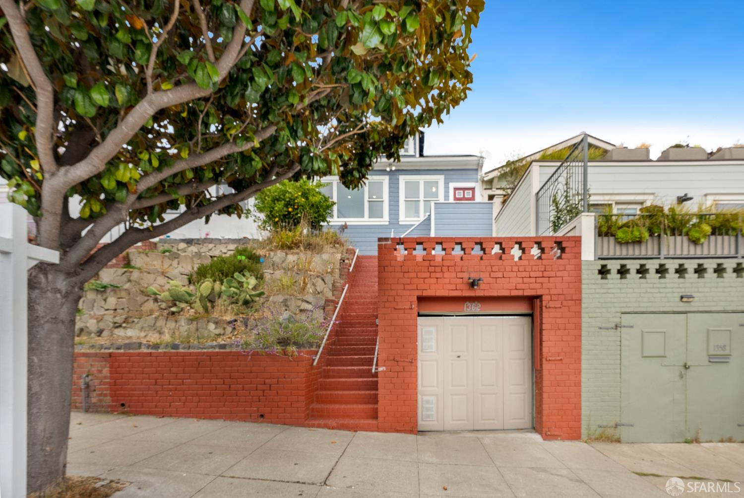 1362 Palou Ave, San Francisco, CA 94124 photo 3