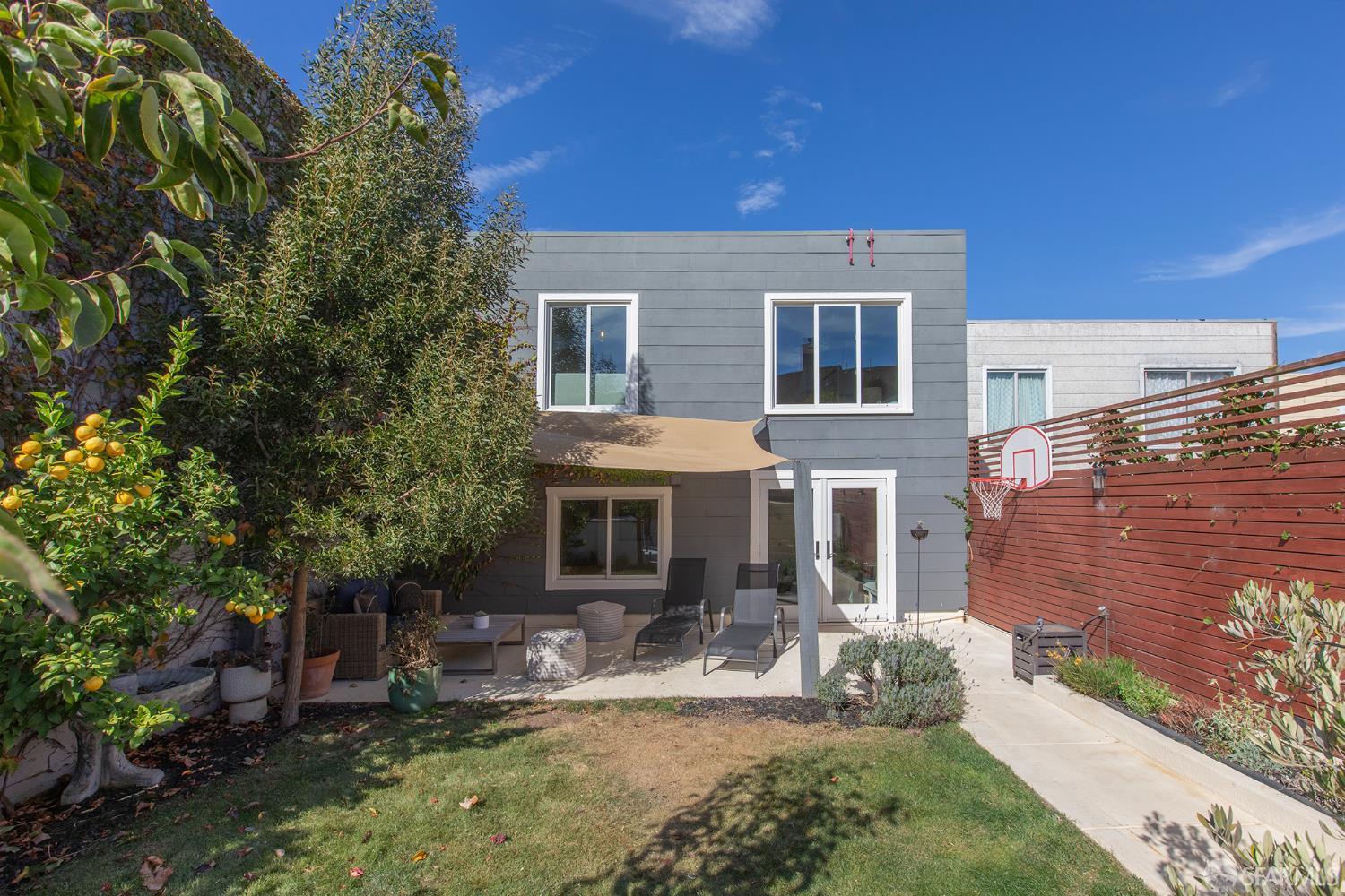 75 Bridgeview Dr, San Francisco, CA 94124 photo 45