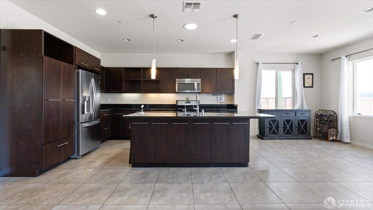 2309 Peyton Dr, Oakley, CA 94561 photo 5