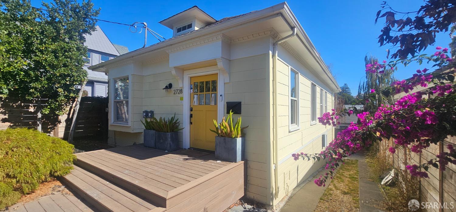 2728 12th Ave, Oakland, CA 94606