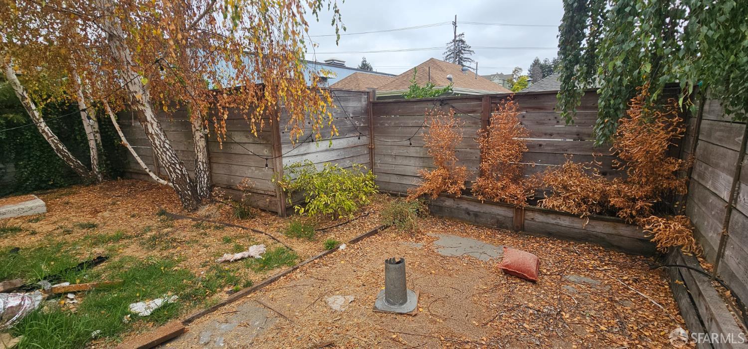 2728 12th Ave, Oakland, CA 94606 photo 17