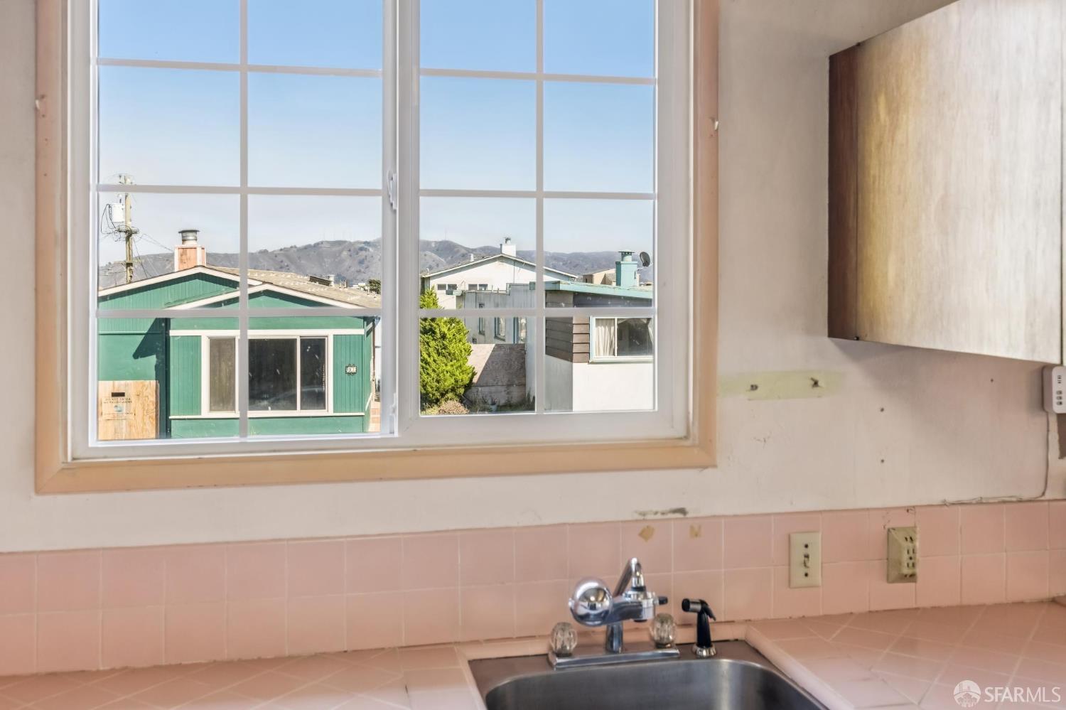 96 Wavecrest Dr, Daly City, CA 94015 photo 14