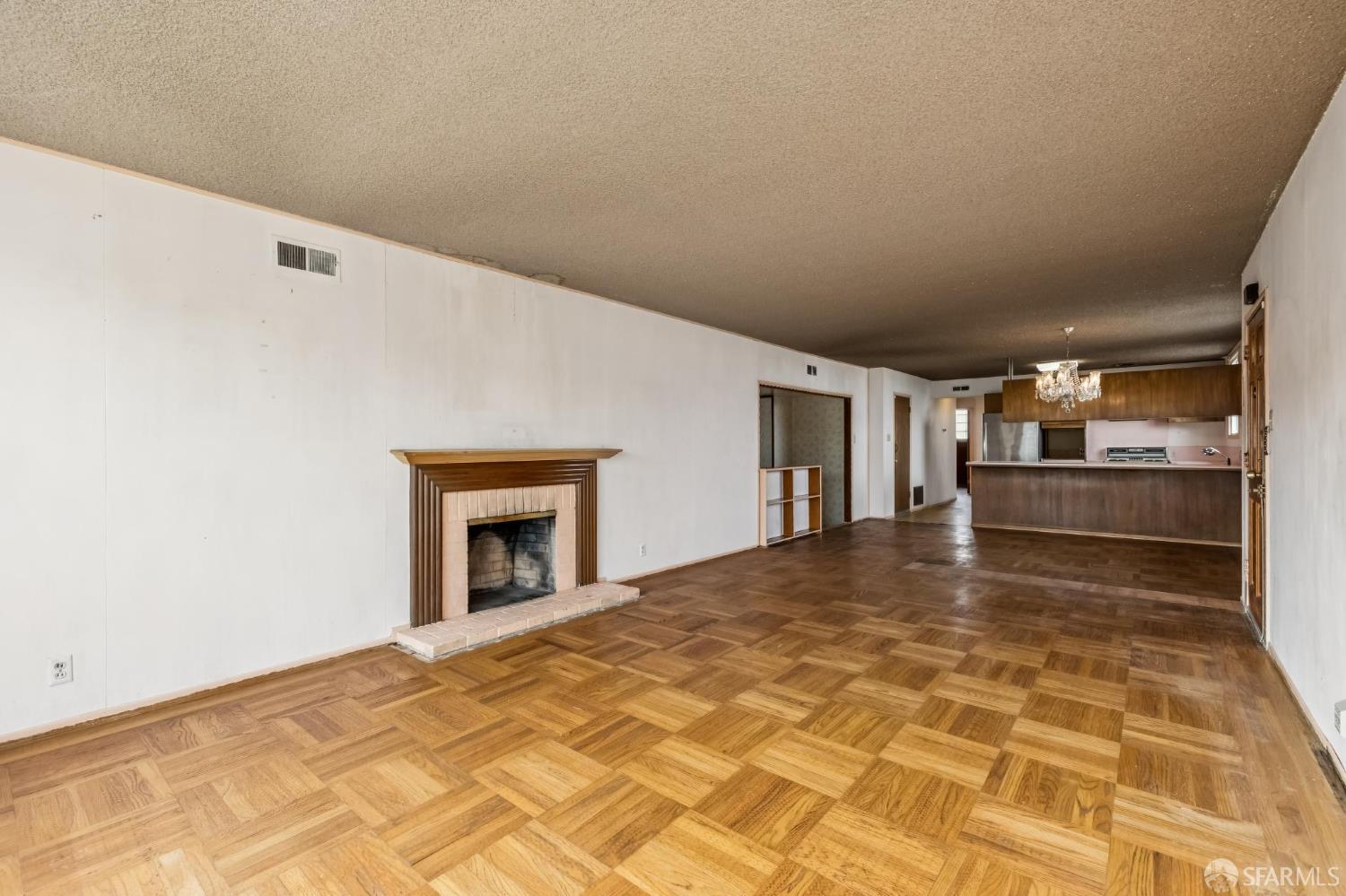 96 Wavecrest Dr, Daly City, CA 94015 photo 7