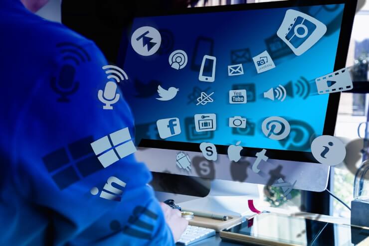 Sync Your Website and Social Media Channels for Cross-Traffic Growth