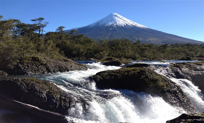 Saltos del Petrohué saltos-petrohué-chile-lugares-chile-antes-morir