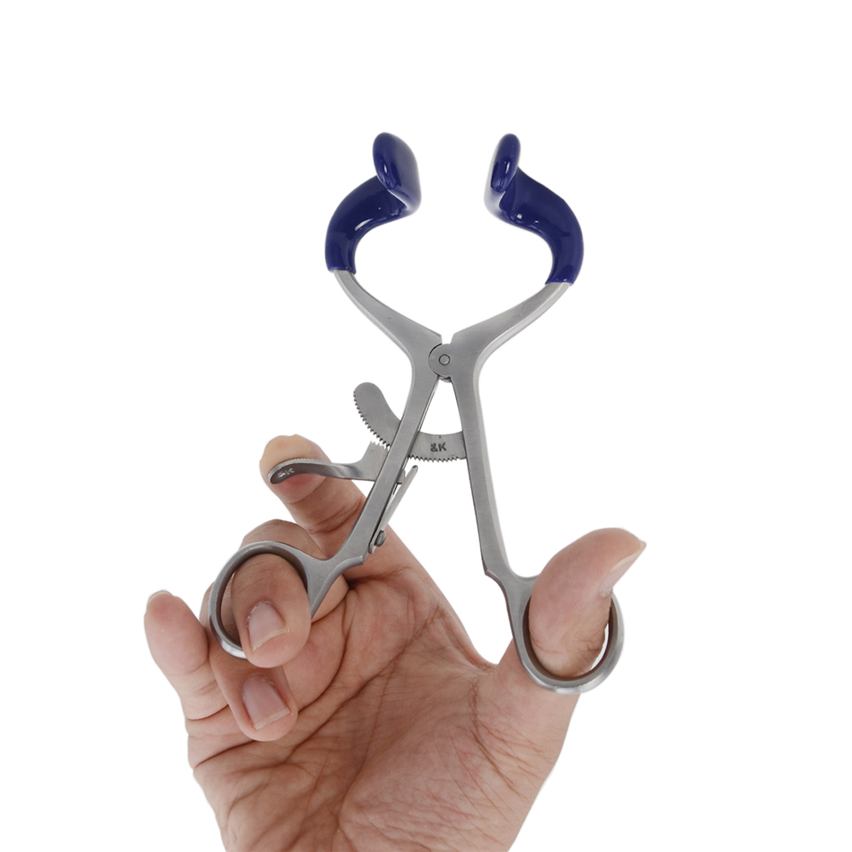 Dental mouth supporter 8.jpg