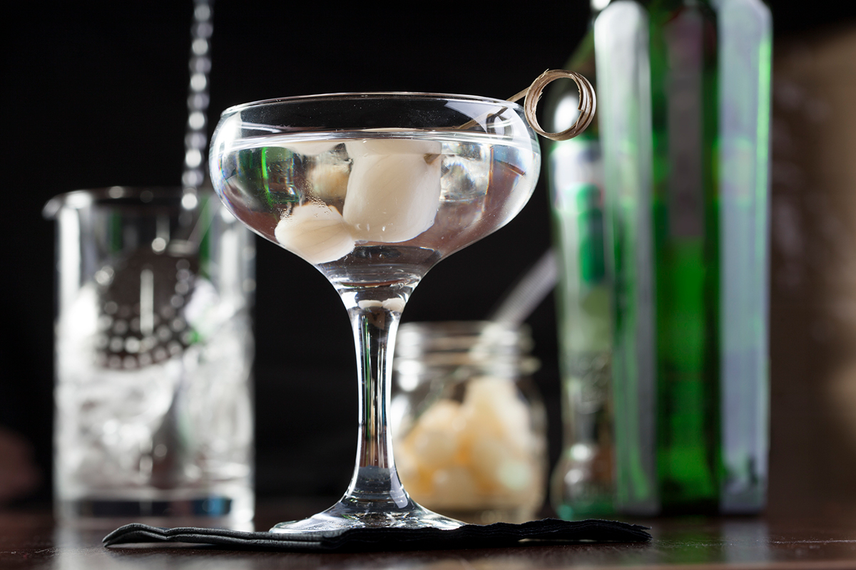Tips for Building (Your) Perfect Martini DISTILLER