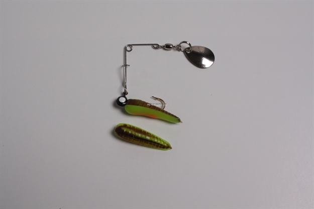 Picture of Betts Tackle Spin Grub Lure, 1", 1/32 Oz, Chartreuse Crawfish