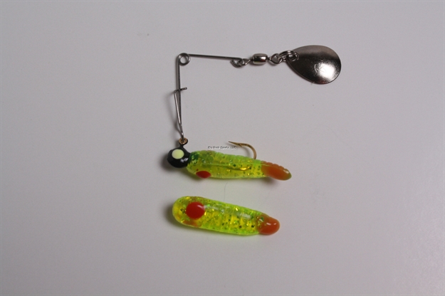Picture of Betts Tackle Spin Grub Lure, 1", 1/32 Oz, Chartreuse/Red Dot/Red Tail