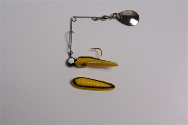 Picture of Betts Tackle Spin Grub Lure, 1", 1/32 Oz, Yellow/Black Stripes