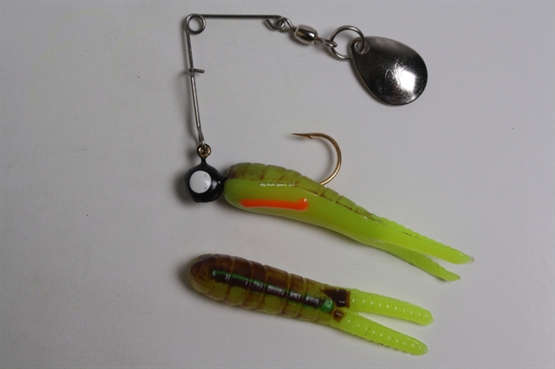Picture of Betts Tackle Spin Split Tail Lure, 1 1/2", 1/16 Oz, Chartreuse Crawfish