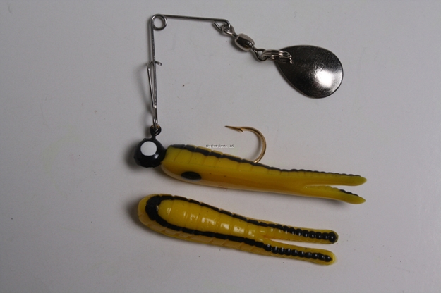 Picture of Betts Tackle Spin Split Tail Lure, 2", 1/8 Oz, Yellow/Black Stripes