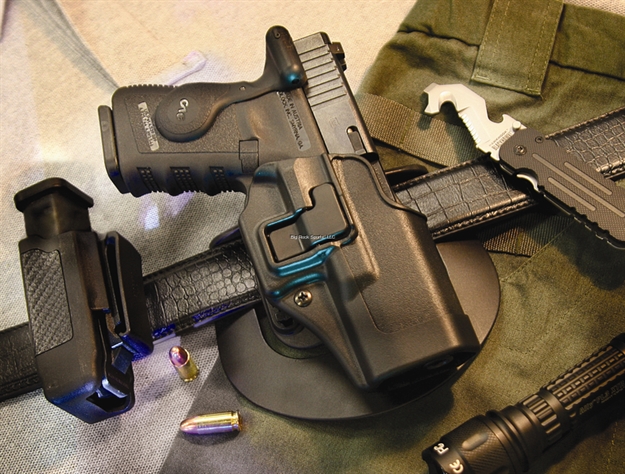 Picture of Black Hawk Products Serpa Cqc Holster Taurus 85 Series 2" .38 RH Blk Matte Finish W/Bl And Paddle 410532BK-R