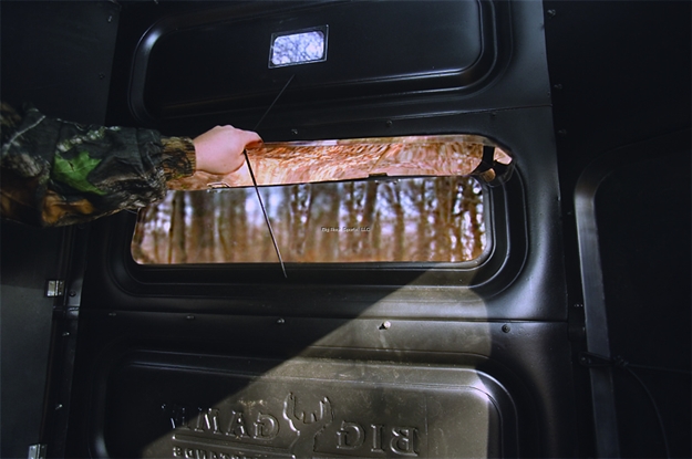 Picture of Big Game Hunting The Trophy Box Window Kit