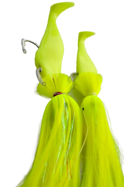 Picture of Blue Water Candy Loaded 3X1 Tandem Parachute Rig Chartreuse, 6" & 4" Shad