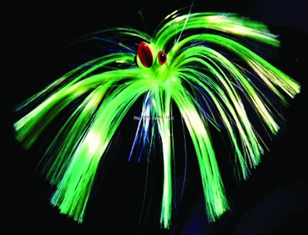 Picture of Blue Water Candy Spire Parachute Lure, 4 Oz, Chartreuse Skirt/Chartreuse Head