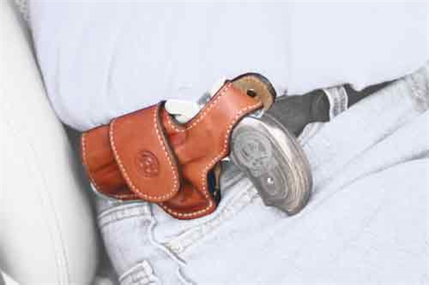 Picture of Bond Arms Arms Driving Holster LH Thumbsnap Leather Tan BHDT350TNL 855959003011
