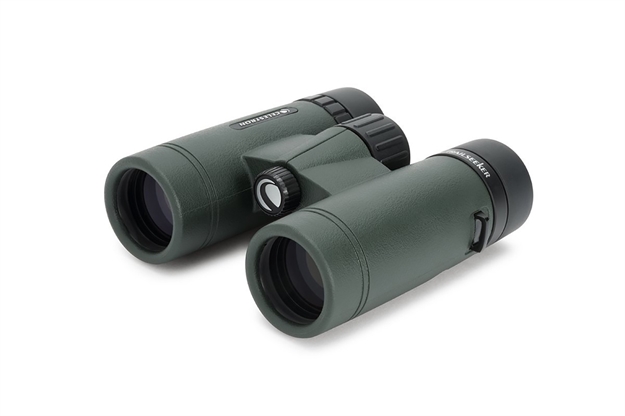 Picture of Celestron Trailseeker 8X32 Binocular