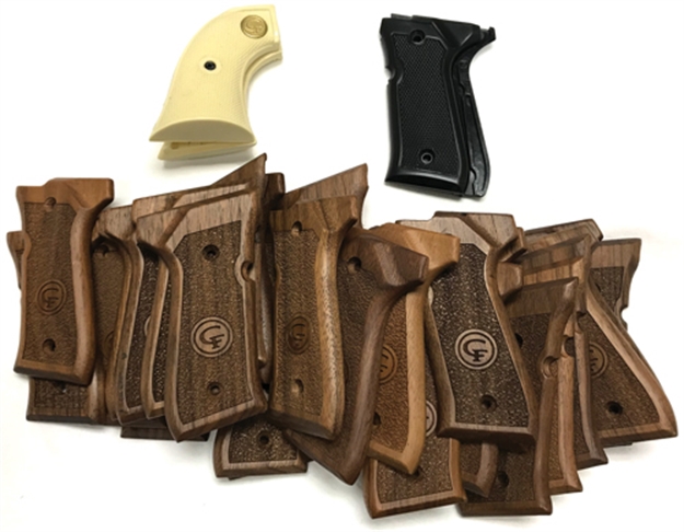 Picture of Chiappa Firearms Grips Lot 16 Pairs OF Grips M9-22 And 1873-22<