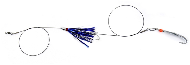 Picture of Clarkspoon Mackerel Duster Rig - Blue/Silver Duster W/#0 Silver Clarkspoon, 2/0 Hook, 2.5" Blade,