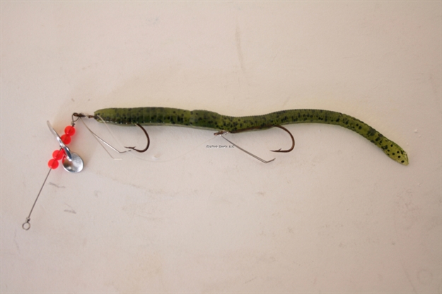 Picture of Creme Lures Scoundrel Rigged Worm, 6", Watermelon, 1 Rig And Spare