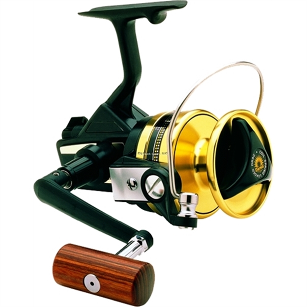 Picture of Daiwa Black Gold (Bg) Saltwater Spinning Reel 3Bb, 5.4:1, 4/200 6/160 8/110 M