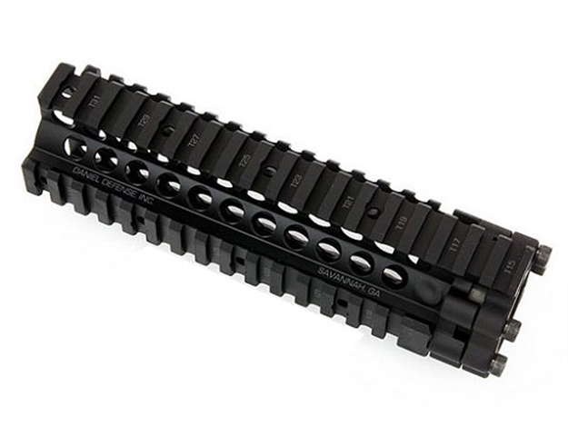 Picture of Daniel Defense Ar15 Lite Rail 7" Blk