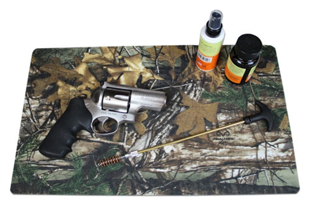 Picture of Drymate (Rpm Inc) Cleaning Pad Realtree Xtra 12"X20" Pistol Size