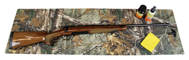 Picture of Drymate (Rpm Inc) Cleaning Pad Realtree Xtra 14"X46" With Tray