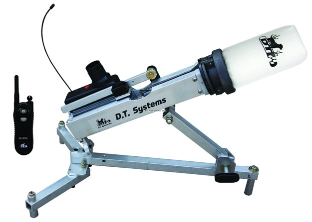 Picture of DT Systems Super Pro Remote Controlled Dog Training Dummy Launcher System, Full Set