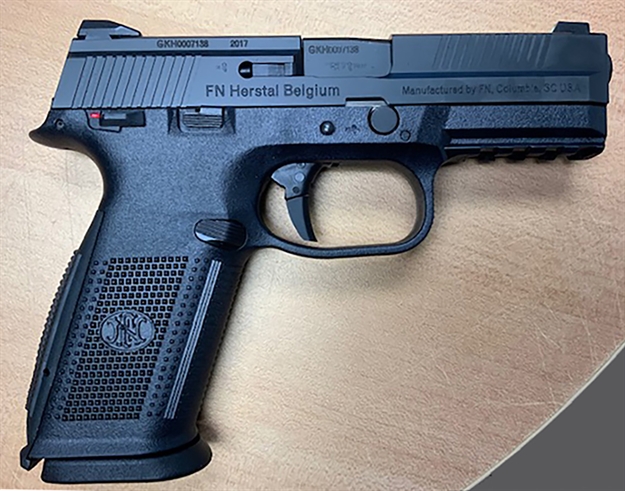 Picture of FN 66689 Fns Herstal Belgium 9Mm Luger 4" 17+1 (2) Black Black Stainless Steel Slide Black Interchangeable Backstrap Grip