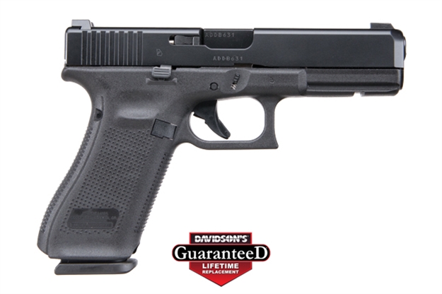 Picture of Glock G17 Gen5 Semi-Auto Pistol, 9Mm, 4.49" Bbl, Poly Grip, 17+1 Rnd, Night Sights