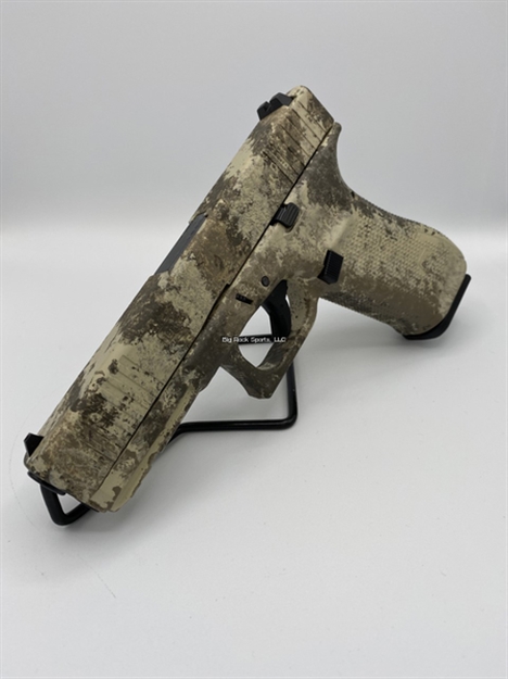 Picture of Glock G20 Gen4 Semi Auto Pistol, 10Mm, 4.6" Bbl, 15 + 1 Rd, Fixed Sights, Atacs Camo
