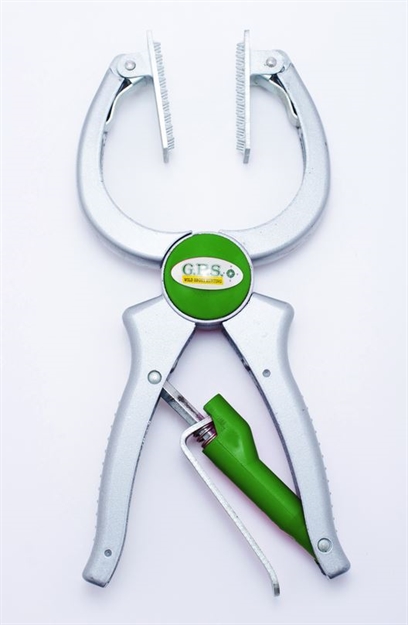 Picture of Goutdoors, Inc. Big Game Skinning Tool