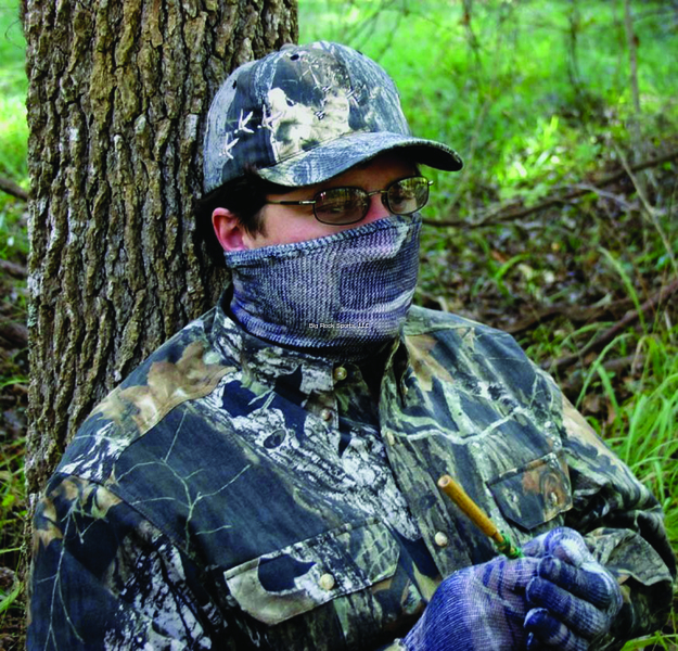 Picture of Great Day Inc Short Cut Facemask Mossy Oak