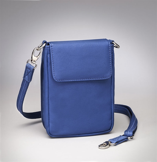 Picture of Gun Totin' Mamas Smart Phone Case, BL