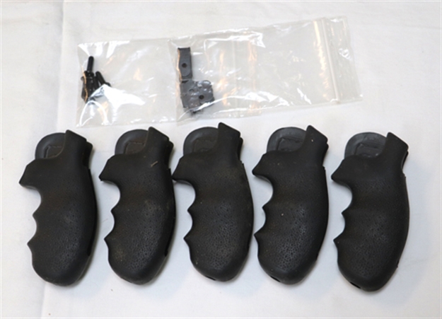 Picture of Used Hogue Grips S&W K&L Frame Round Butt 5Pk Bulk Nos<