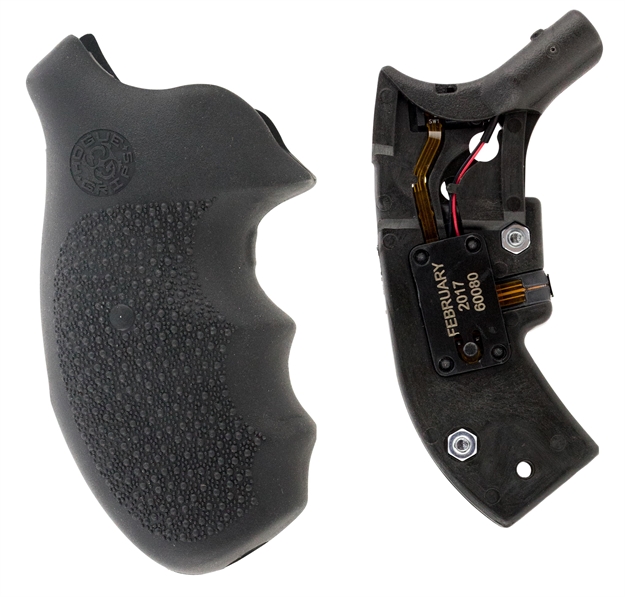 Picture of  Hogue 60080 Overmolded Red Laser Enhanced Monogrip Black Smith & Wesson J-Frame Round Butt (Standard Full Size)