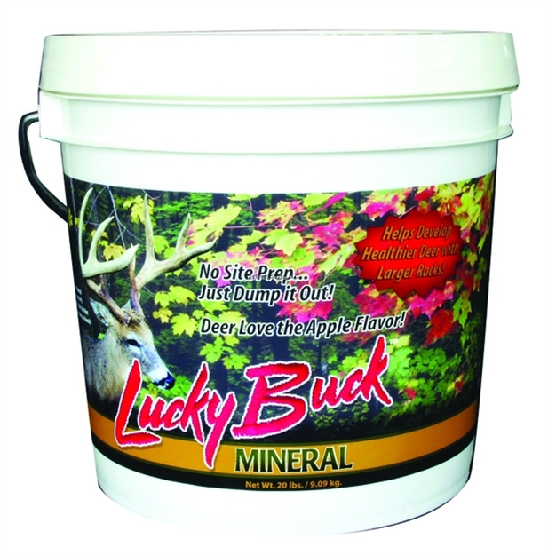 Picture of Lucky Buck Deer Mineral Supplement, Apple Flavored, 20 LB Bucket