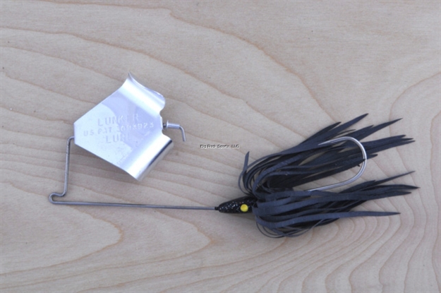 Picture of Lunker Lure Original Buzz Bait, 1/2 Oz, Black Skirt/Silver Blade