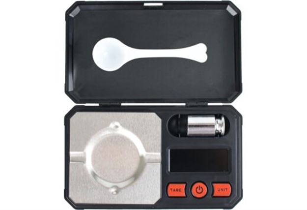 Picture of Lyman Digi Touch 1500 Scale Electronic Scale 1500 Grains 7750730 011516707307