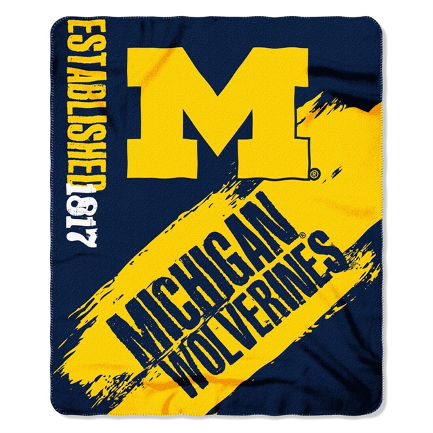 Picture of Michigan Wolverines Painted Fleece Throw